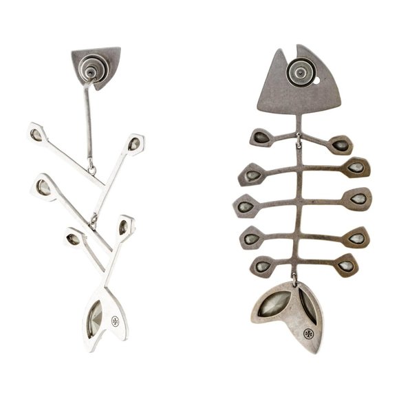 NWT Tory Burch Embellished Fish Mismatched Earring, Antique Silver/Crystal - Picture 6 of 6